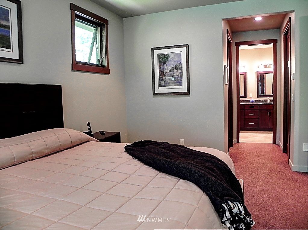 2492 East Grapeview Loop Road Grapeview, WA 98546 - Photo 17 of 25 Gallery Image 17