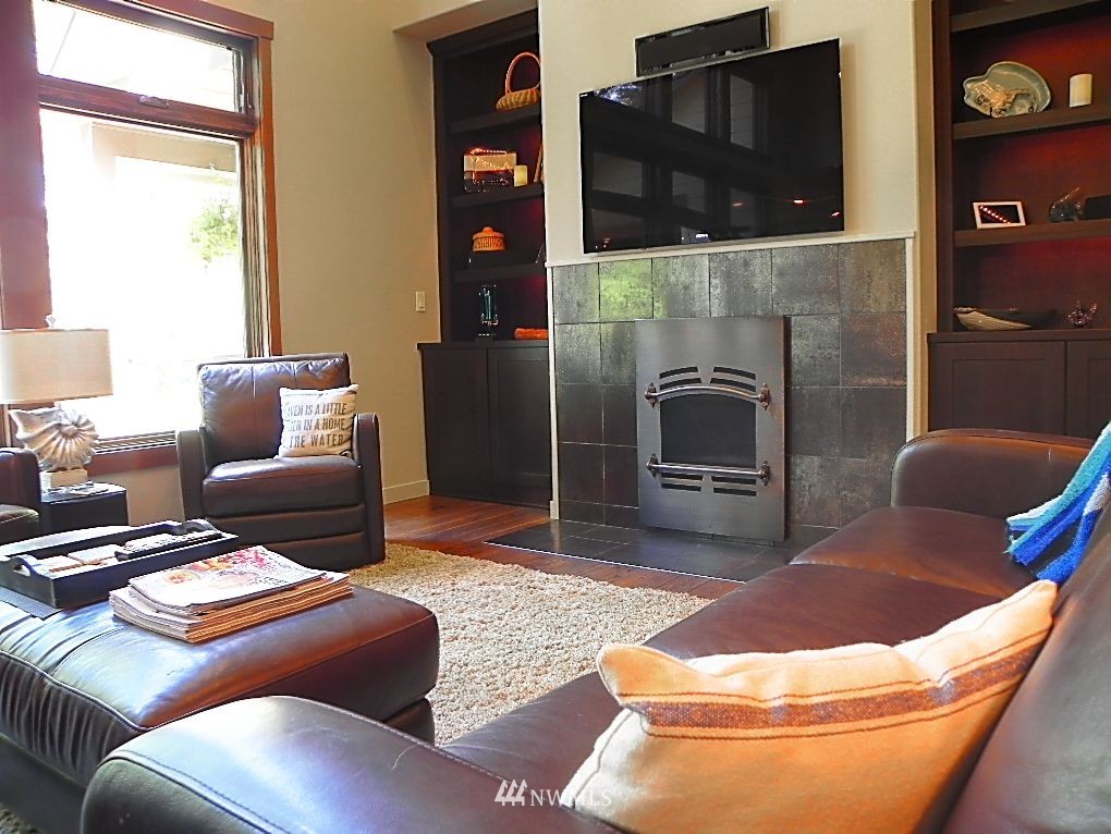 2492 East Grapeview Loop Road Grapeview, WA 98546 - Photo 5 of 25 Gallery Image 5