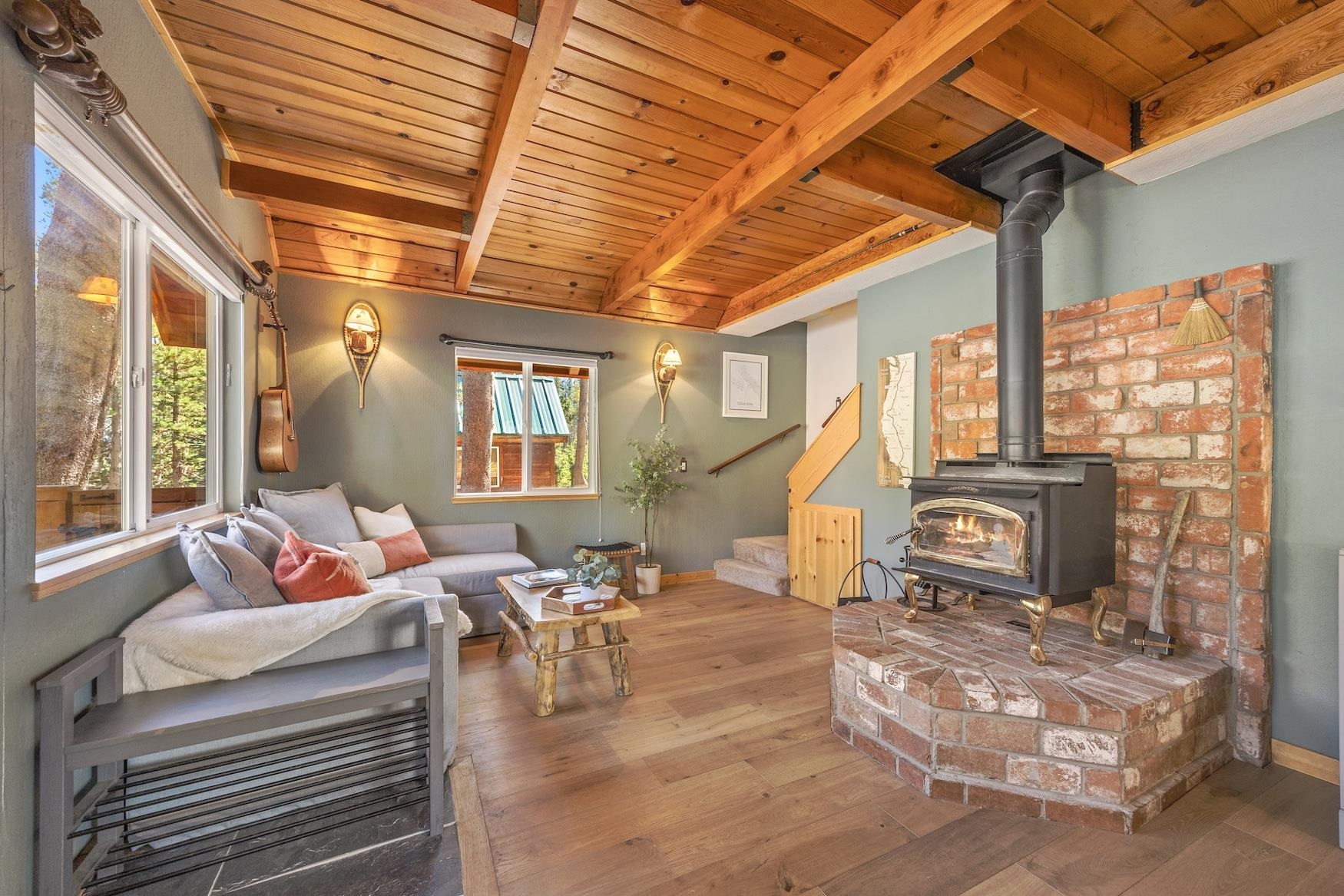 7305 Cascade Road Soda Springs, CA 95728 - Photo 5 of 28 Gallery Image 5