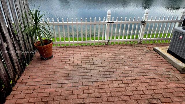 $2,275 | 14273 Southwest 121st Place, Unit 3, Miami, FL 33186
