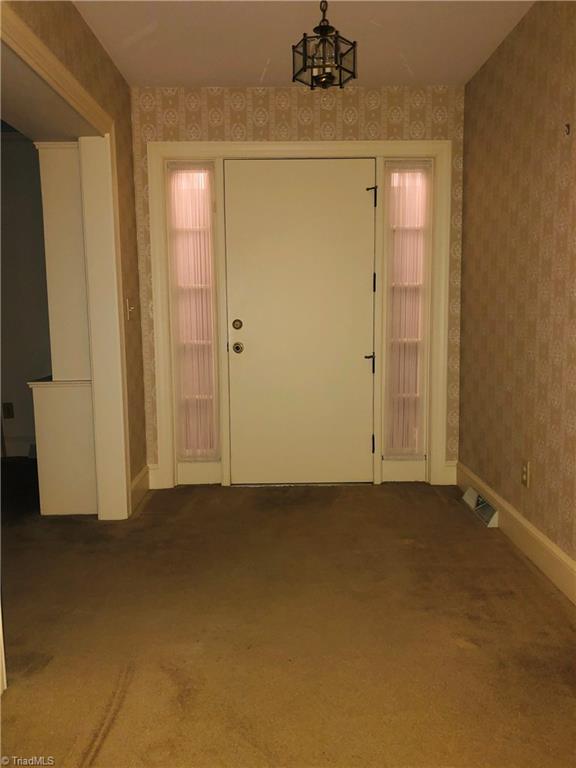 307 Robin Road Mount Airy, NC 27030 - Photo 17 of 21 Gallery Image 17
