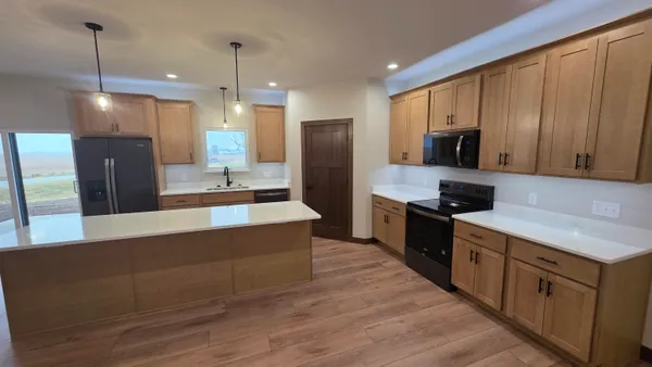 $439,999 | 325 Model, Cuba City, WI 53807