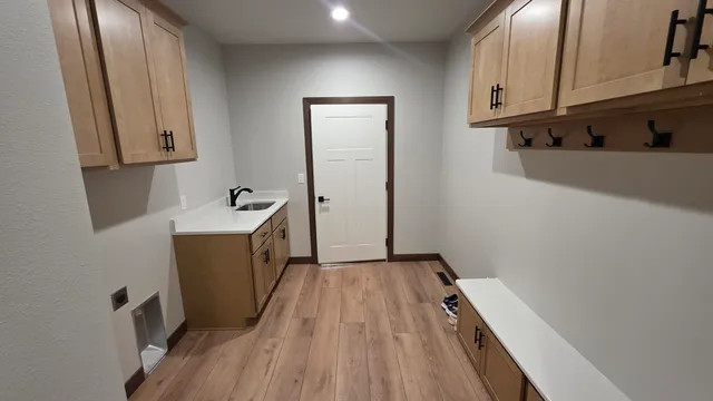 $450,000 | 325 Model, Cuba City, WI 53807