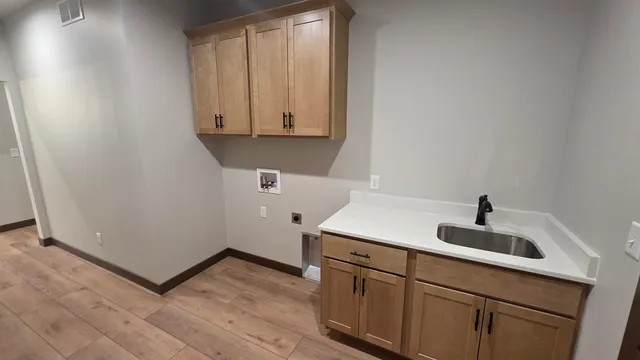 $450,000 | 325 Model, Cuba City, WI 53807