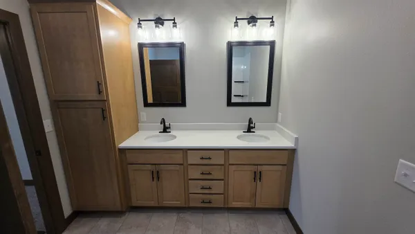 $439,999 | 325 Model, Cuba City, WI 53807