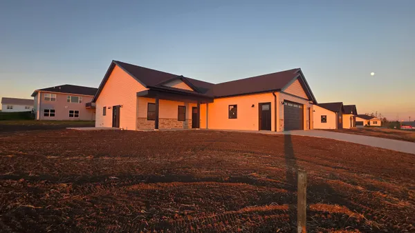 $445,000 | 325 Model, Cuba City, WI 53807