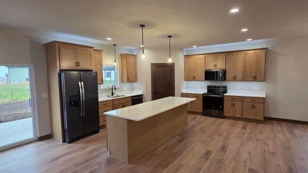 $439,999 | 325 Model, Cuba City, WI 53807
