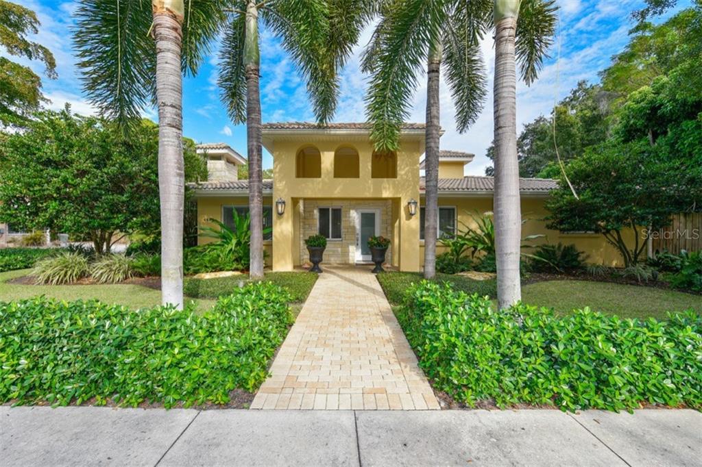 4442 Bay Shore Road Sarasota, FL 34234 - Photo 1 of 1 Front entry
