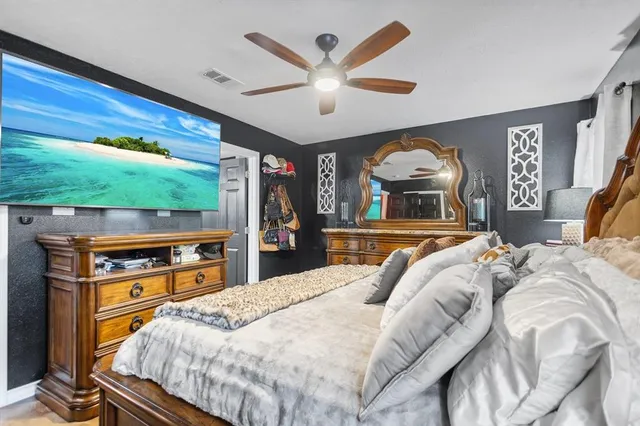 $262,000 | 202 Spring Valley, Queen City, TX 75572