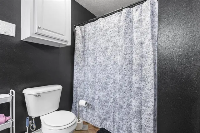 $262,000 | 202 Spring Valley, Queen City, TX 75572