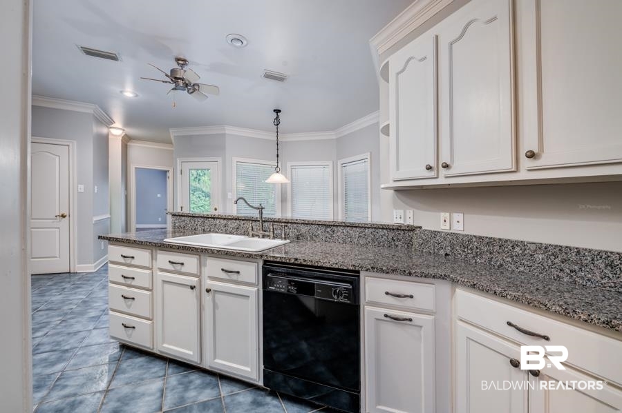 19670 Hunters Loop Fairhope, AL 36532 - Photo 12 of 28