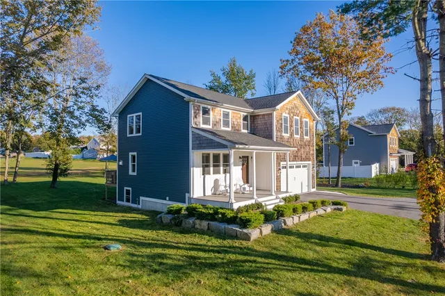 $859,000 | 51 Bristol Ferry Road, Portsmouth, RI 02871