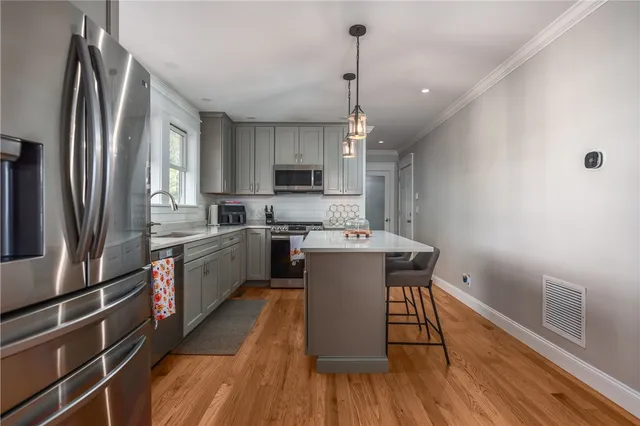 $859,000 | 51 Bristol Ferry Road, Portsmouth, RI 02871