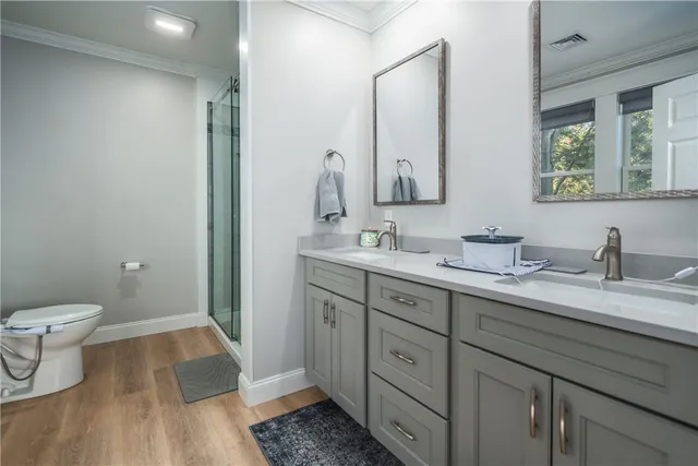 $859,000 | 51 Bristol Ferry Road, Portsmouth, RI 02871