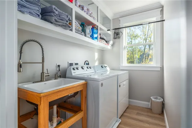 $859,000 | 51 Bristol Ferry Road, Portsmouth, RI 02871