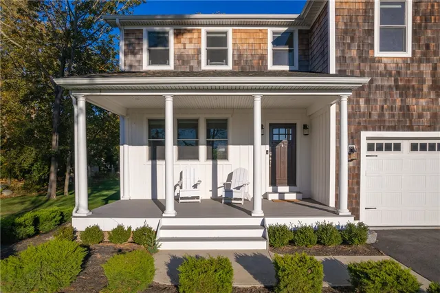 $859,000 | 51 Bristol Ferry Road, Portsmouth, RI 02871