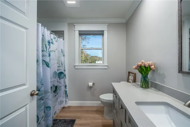 $859,000 | 51 Bristol Ferry Road, Portsmouth, RI 02871