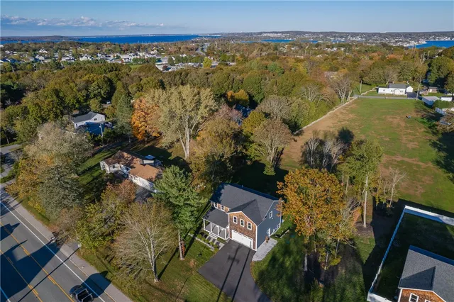 $859,000 | 51 Bristol Ferry Road, Portsmouth, RI 02871