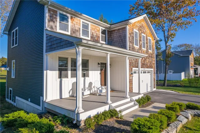 $859,000 | 51 Bristol Ferry Road, Portsmouth, RI 02871