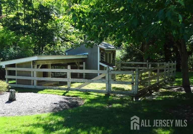 246 Fresh Ponds Road Monroe Township, NJ 08831 - Photo 5 of 37