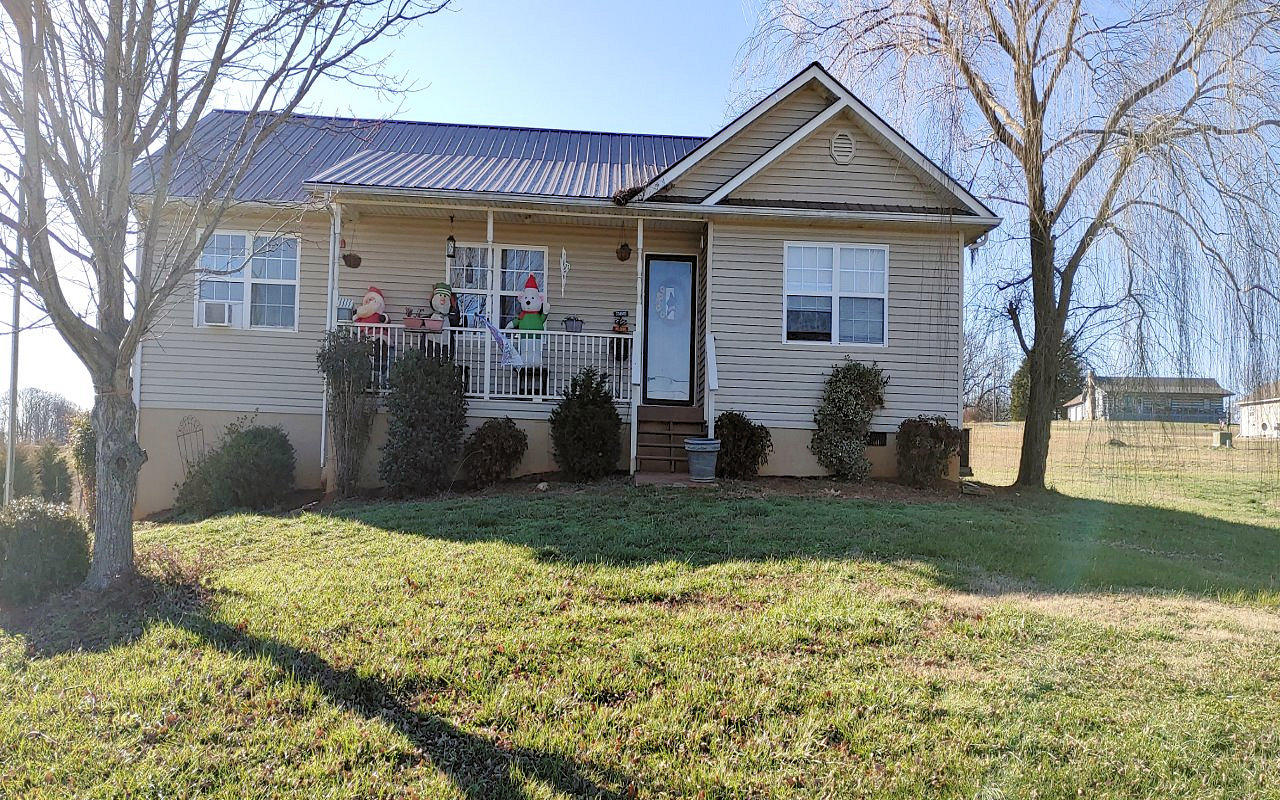 1319 Oak Grove Road Madisonville, TN 37354 - Photo 2 of 14 Pic 2
