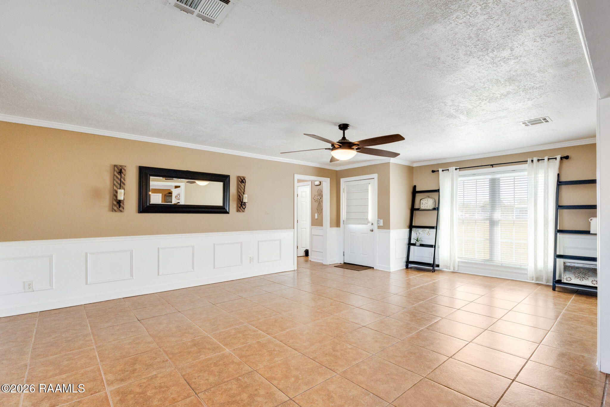 303 National Road Opelousas, LA 70570 - Photo 8 of 25 9-web-or-mls-303 National-6