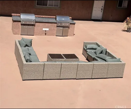 $485,000 | 2507 East 15th Street, Unit 213, Long Beach, CA 90804
