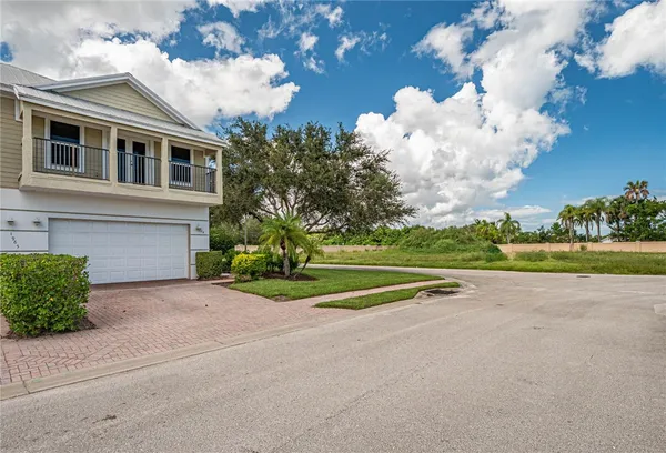 $2,900 | 1965 Bridgepointe Circle, Unit 84, Vero Beach, FL 32967