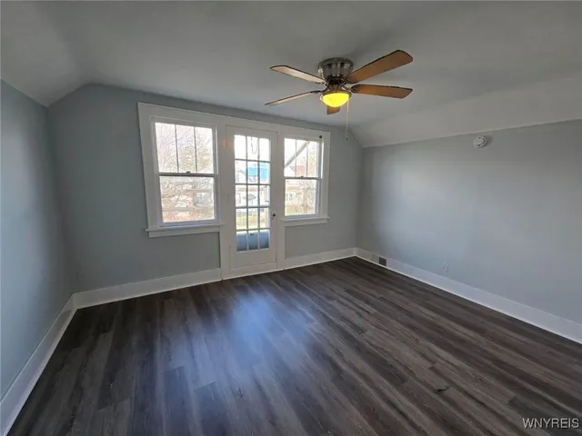 $900 | 693 Lasalle Avenue, Buffalo, NY 14215