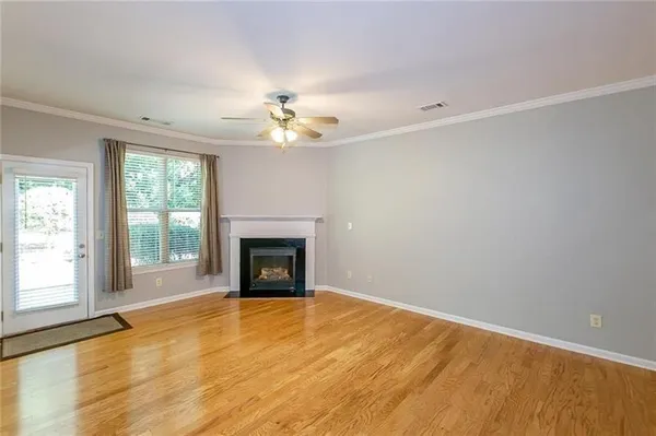$2,100 | 127 Sunset Lane, Unit 127, Woodstock, GA 30189