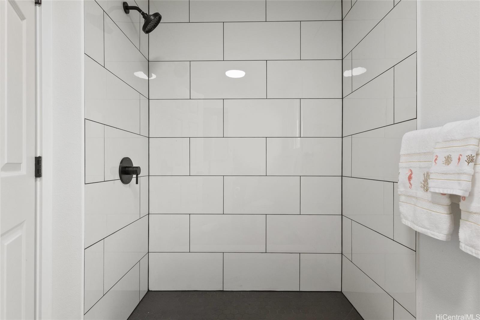 91-433 Ewa Beach Road Ewa Beach, HI 96706 - Photo 16 of 22 a bathroom with a shower