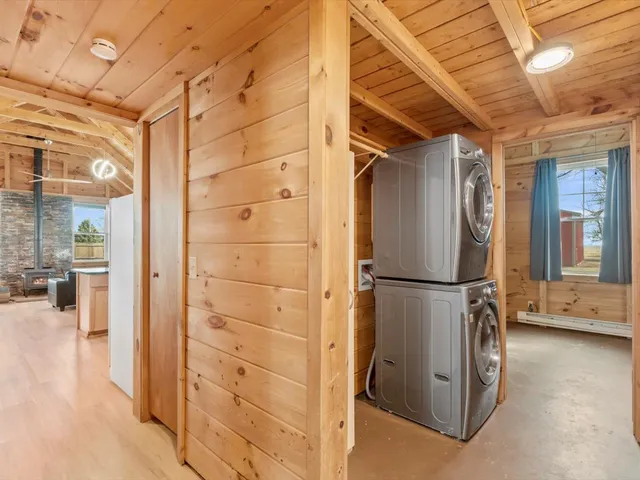 $239,000 | 2767 180th Avenue, Milan, IL 61264