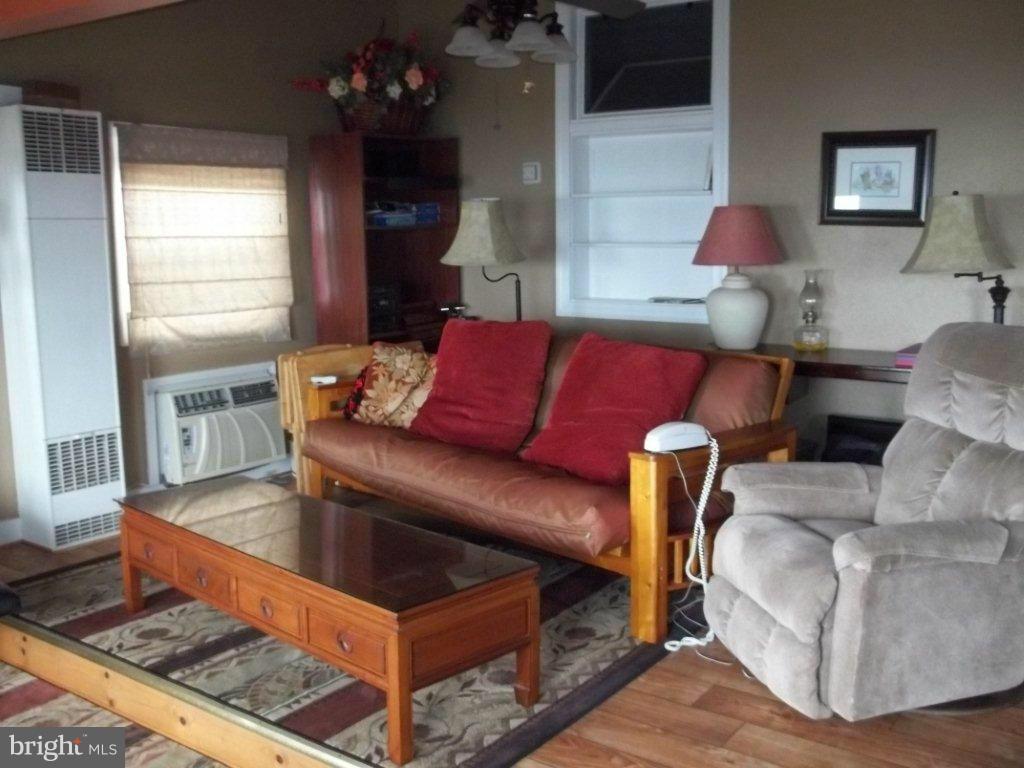 18379 River Road Tall Timbers, MD 20690 - Photo 10 of 26 Living Room