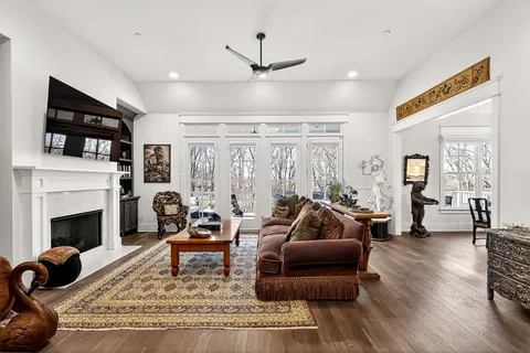 $2,250,000 | 6732 Darden Place, Nashville, TN 37205