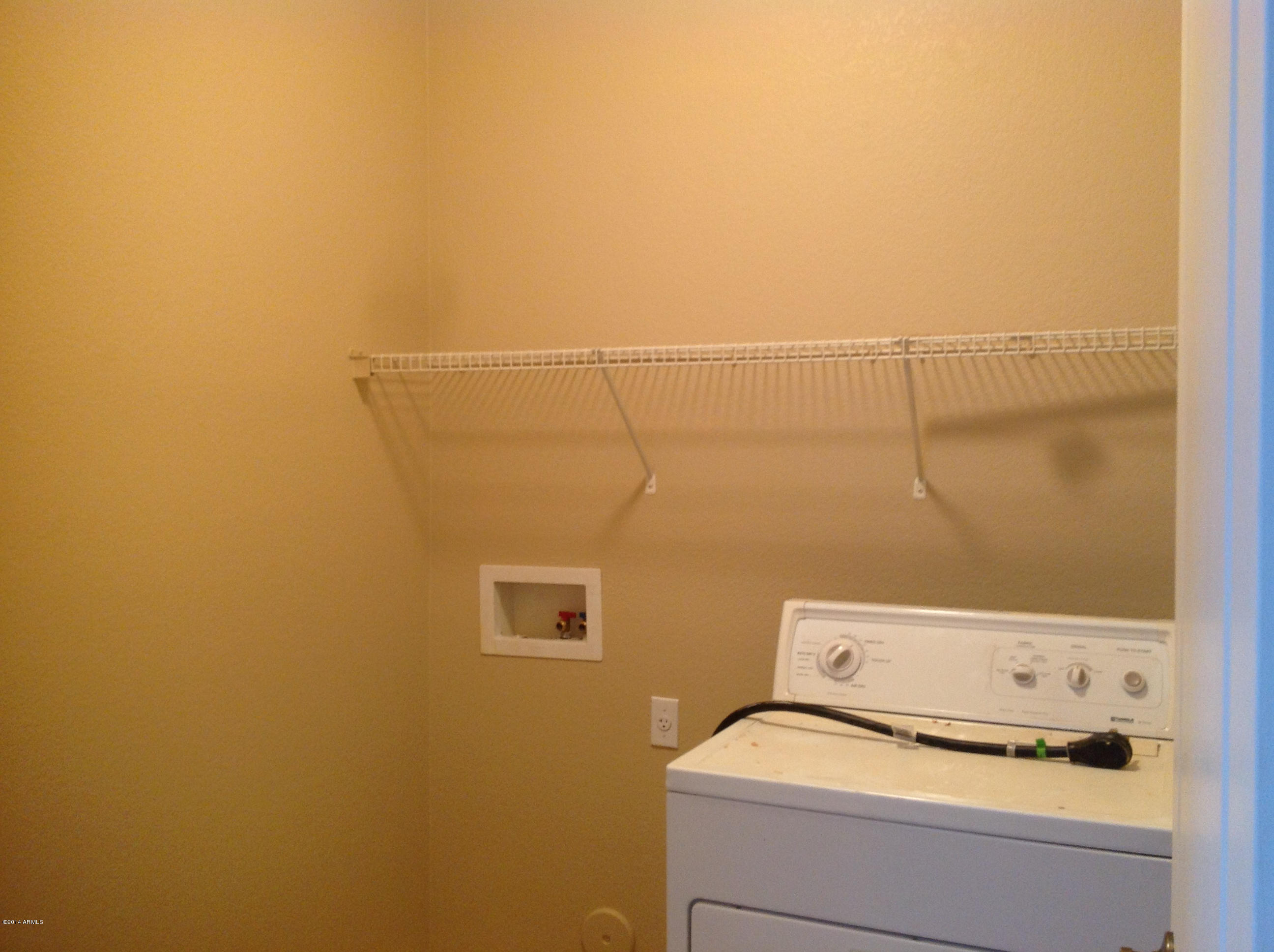 3659 East Warbler Road Gilbert, AZ 85297 - Photo 17 of 22 laundry room (1)