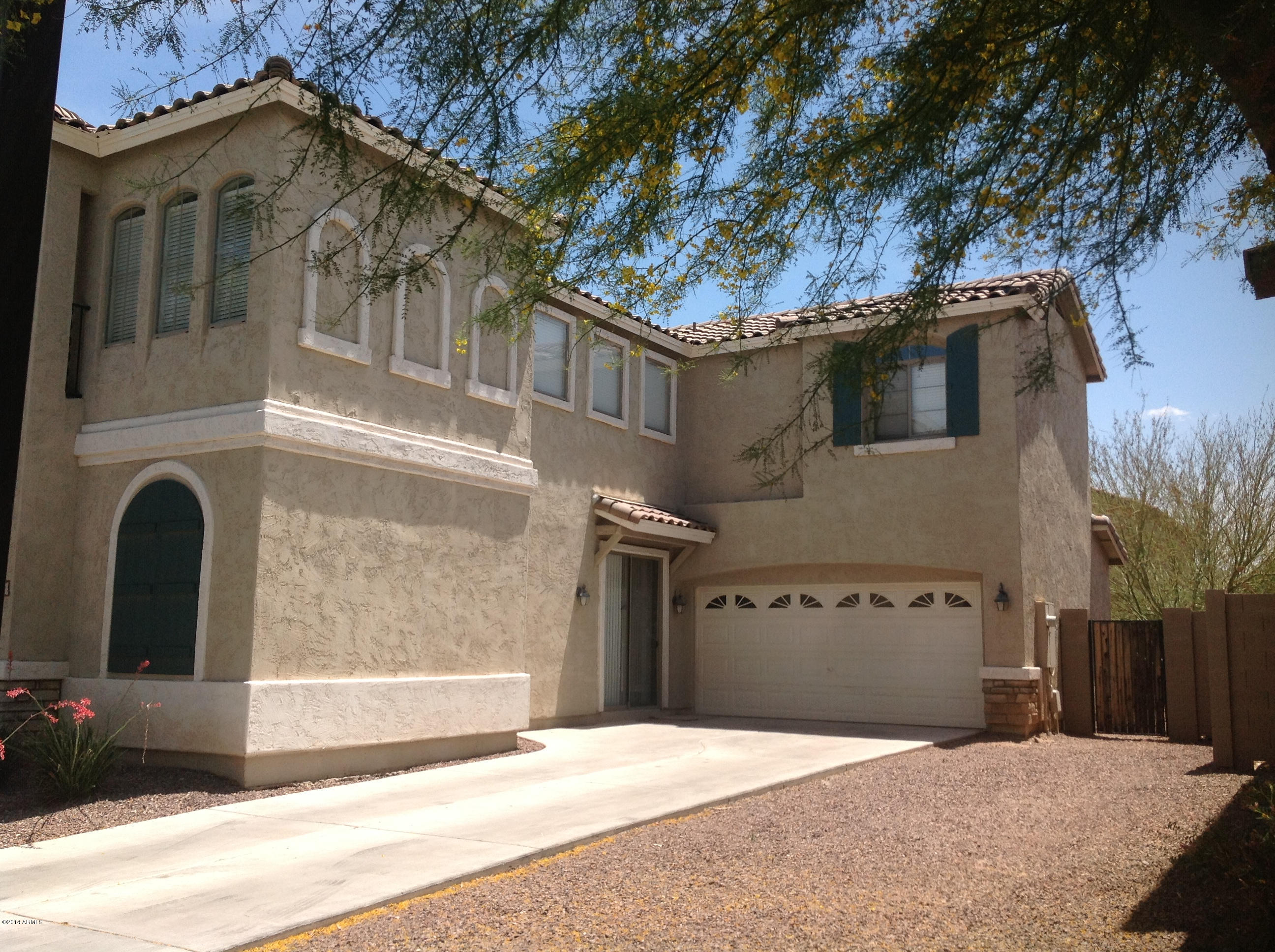 3659 East Warbler Road Gilbert, AZ 85297 - Photo 3 of 22 front garage view (1)