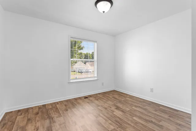 $1,700 | 1820 Emily Lane, Columbia, TN 38401