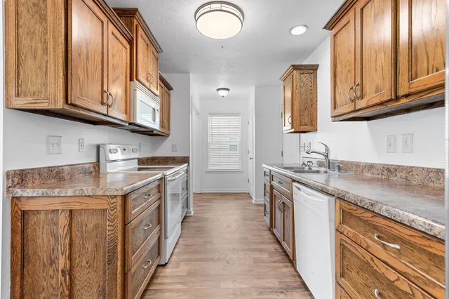 $1,700 | 1820 Emily Lane, Columbia, TN 38401