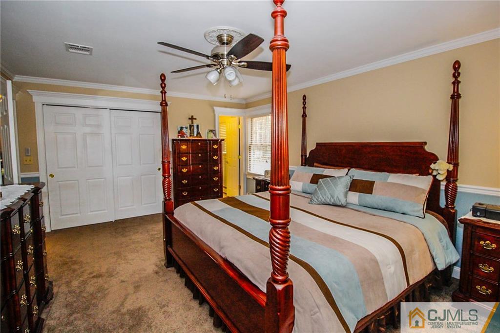 208 Old Forge Road Monroe Township, NJ 08831 - Photo 14 of 25 Gallery Image 14