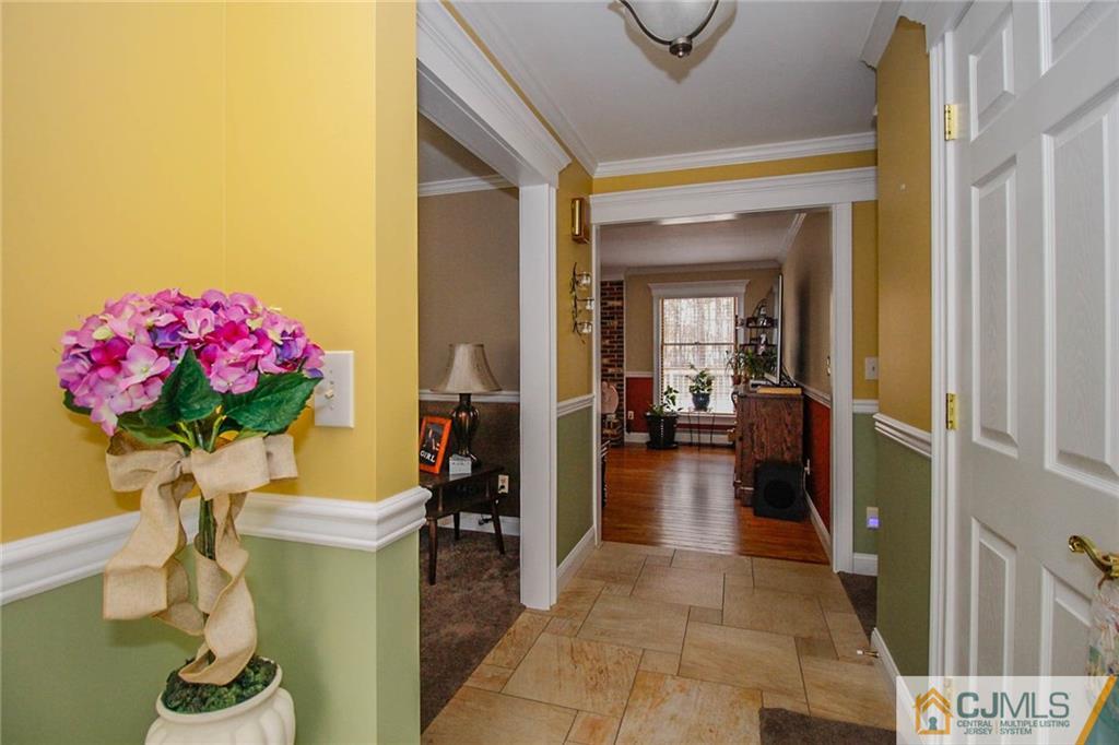 208 Old Forge Road Monroe Township, NJ 08831 - Photo 3 of 25 Gallery Image 3