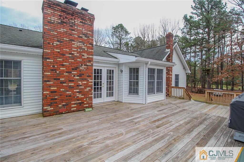 208 Old Forge Road Monroe Township, NJ 08831 - Photo 22 of 25 Gallery Image 22