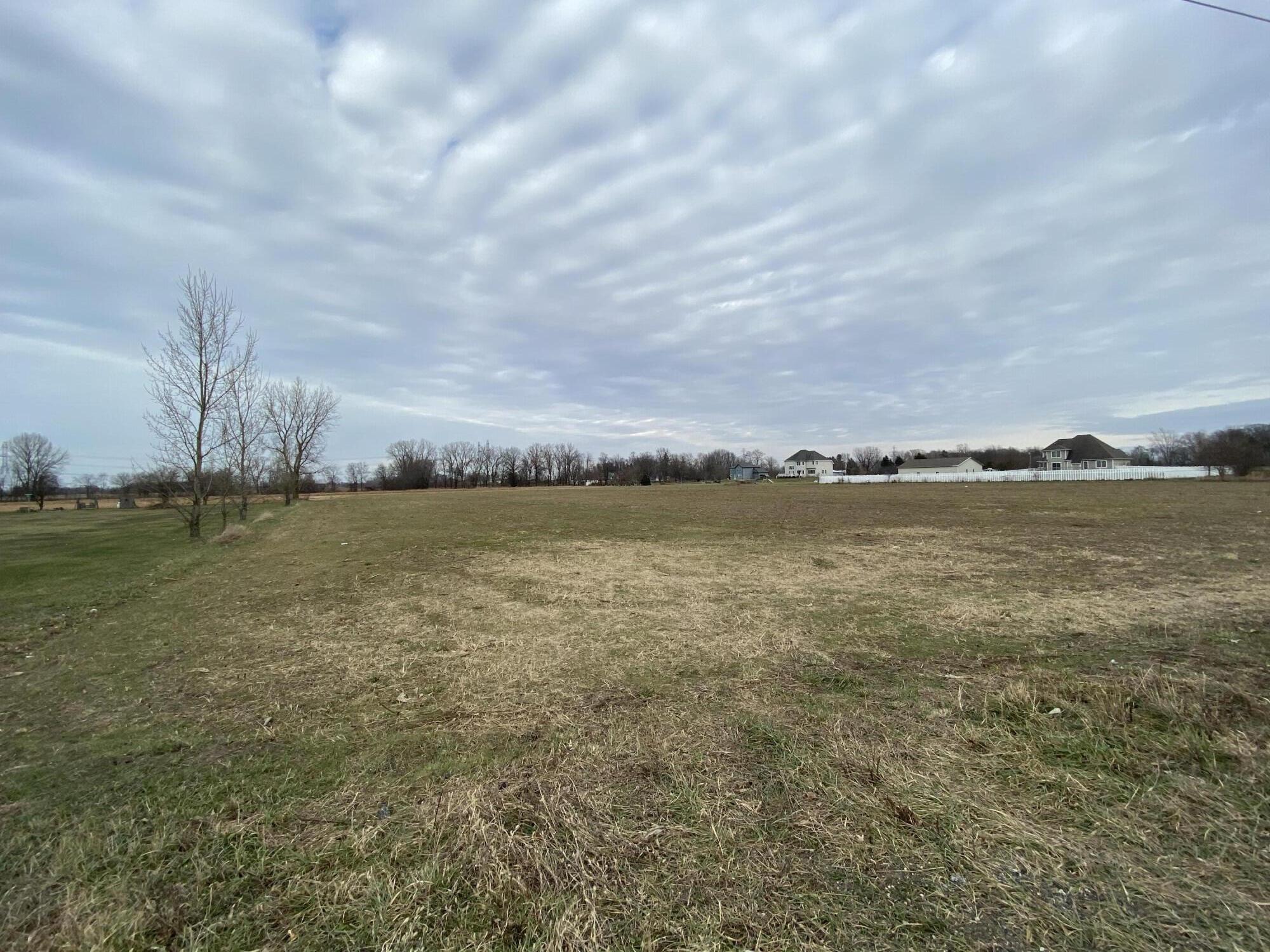 West Hinchman Road Baroda, MI 49101 - Photo 2 of 6 IMG-0404