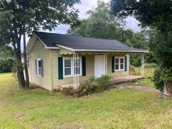 $285,000 | 209 North Howard Avenue, Landrum, SC 29356