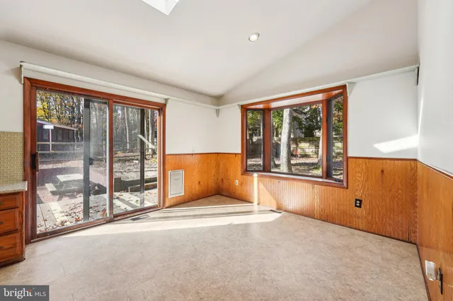 $420,000 | 112 Setauket Trail, Medford Lakes, NJ 08055