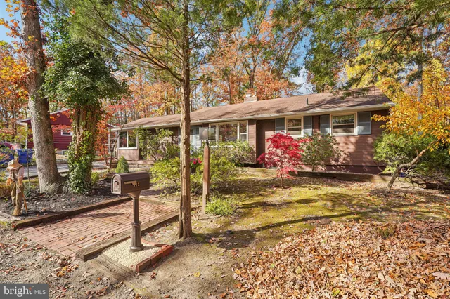 $420,000 | 112 Setauket Trail, Medford Lakes, NJ 08055