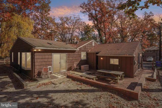 $420,000 | 112 Setauket Trail, Medford Lakes, NJ 08055