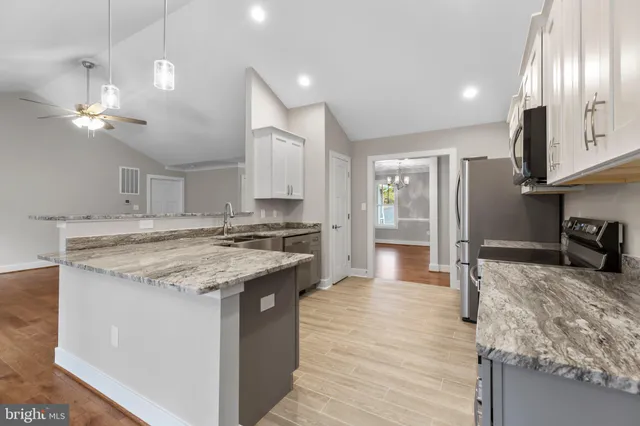 $659,999 | 5608 Bazzanella Drive, Mineral, VA 23117