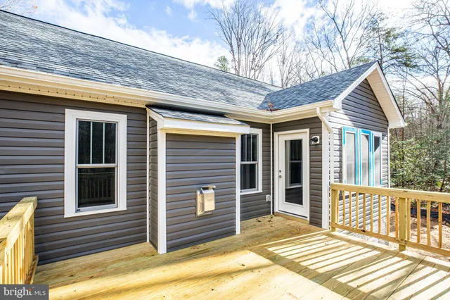 $659,999 | 5608 Bazzanella Drive, Mineral, VA 23117