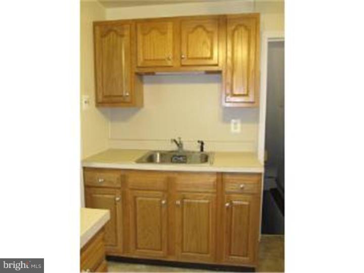 830 Rundale Avenue Lansdowne, PA 19050 - Photo 7 of 15 Kitchen
