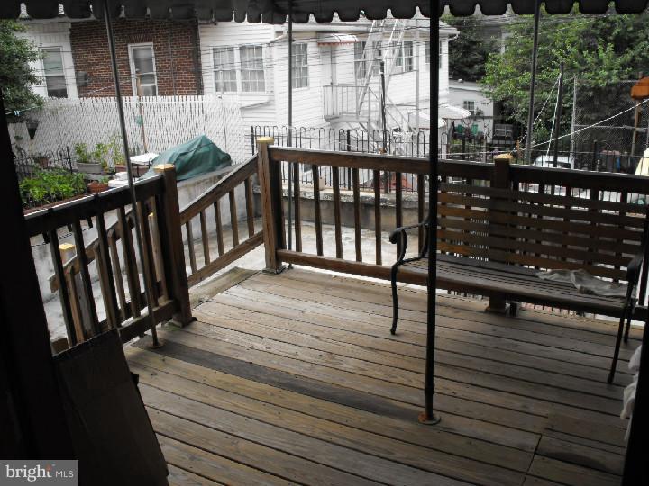 350 Spring Street Reading, PA 19601 - Photo 4 of 20 Gallery Image 4